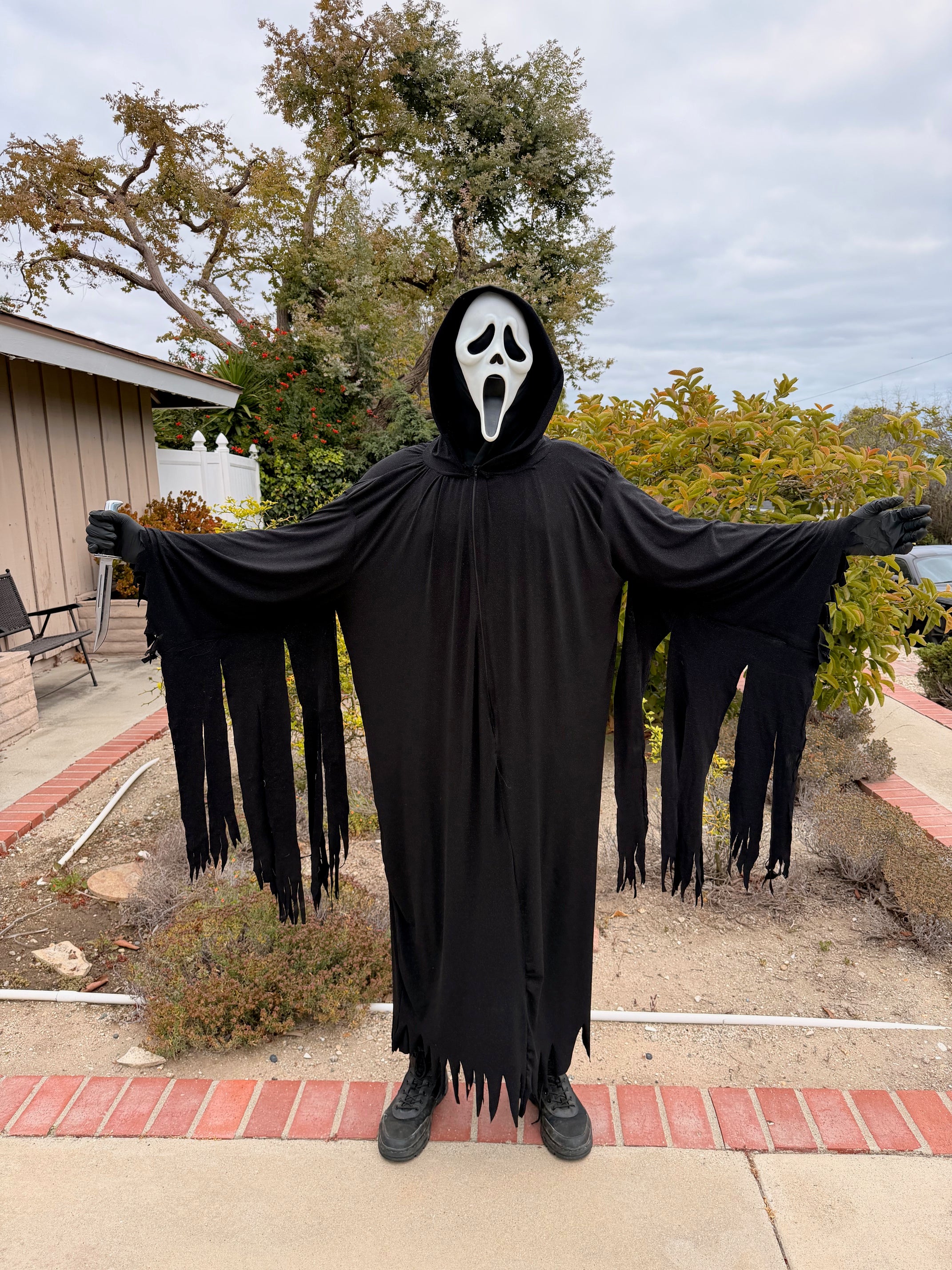 Scream 7 Inspired Slasher Robe